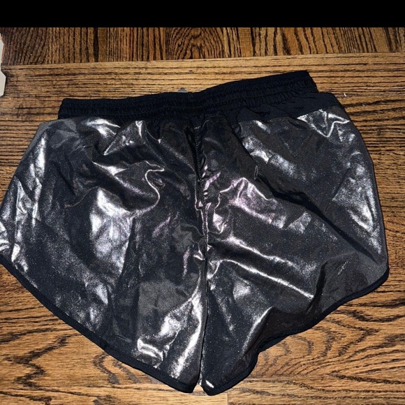 nike shorts - Picture 3 of 3